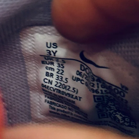 Nike Giannis Immortality 2 Kids Colorful Athletic Sneakers - Gray,Coral & Yellow - Picture 9 of 9